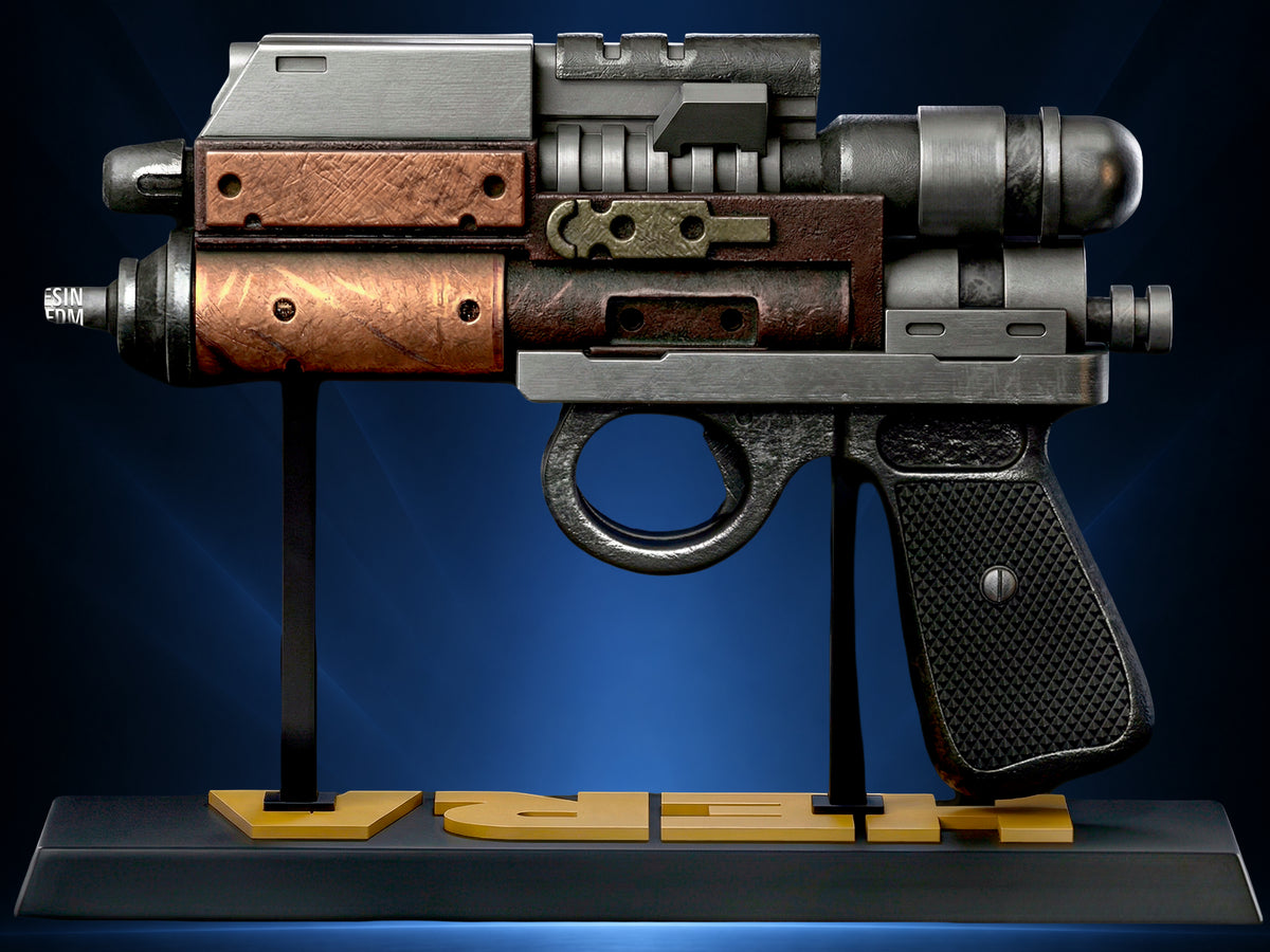 Hera Syndulla Blaster — 1:1 Display Prop